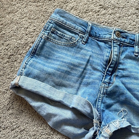 Hollister California Light Wash Denim Shorts | Size 5 W 27 - Picture 2 of 8